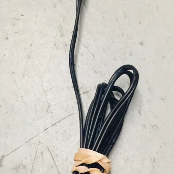 AC/DC Adapter - Picture 3 of 4